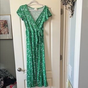 Jessica Simpson Green Floral Wrap Maxi Dress